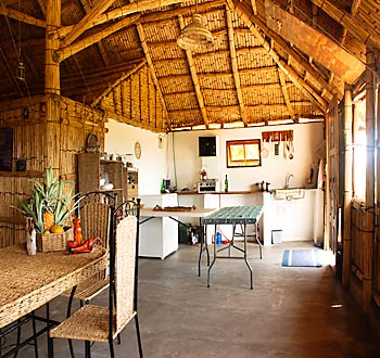 Slideshow
              Image 2